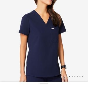 FIGS Catarina scrub top